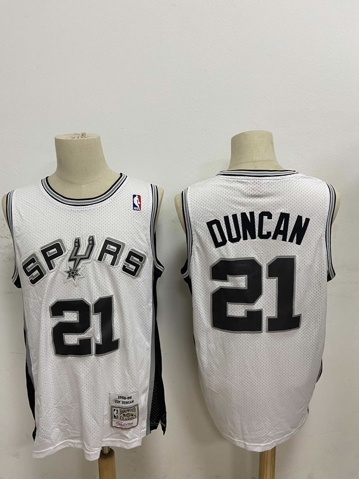 Spurs 21 Tim Duncan White 1998-99 Hardwood Classics Jersey,We sell and wholesale Spurs 21 Tim Duncan White 1998-99 Hardwood Classics Jersey on line form chian!